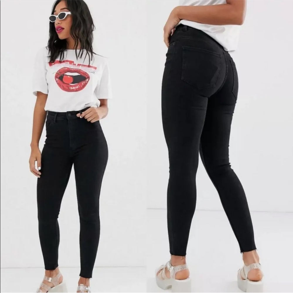 Bershka Black High Rise Denim Skinny Jeans Size 06